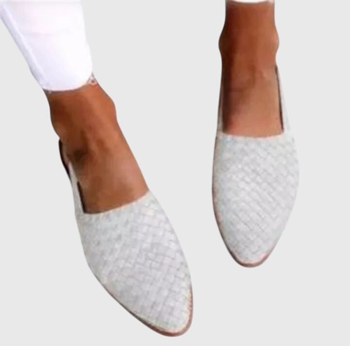 Women's Slip On Ballet Flats with Pointed Toe
