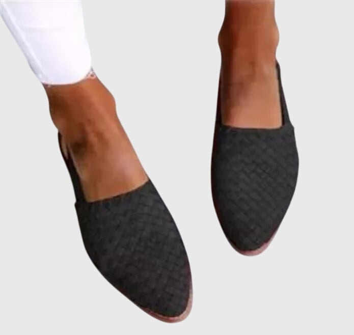 Women's Slip On Ballet Flats with Pointed Toe