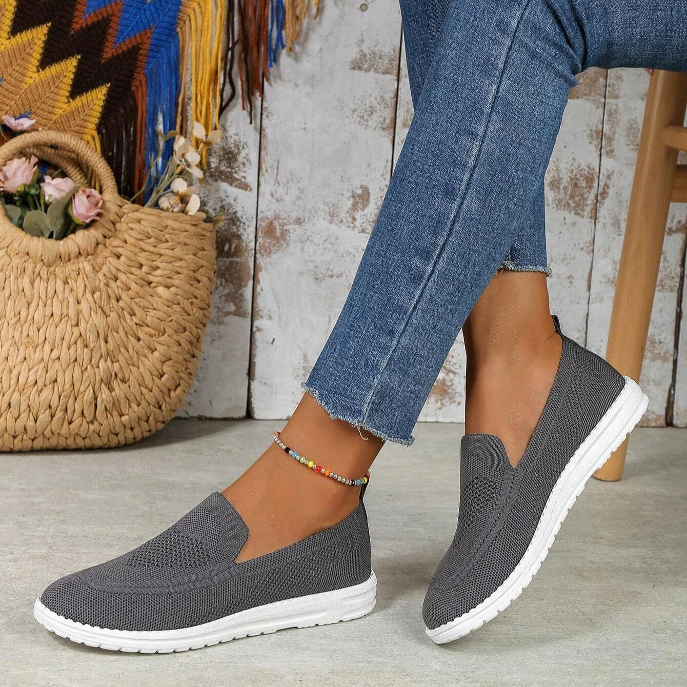 Women's Slip On Walking Shoes with Round Toe