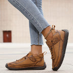 Women's Walking Flat Sneakers with Lace-Up Front